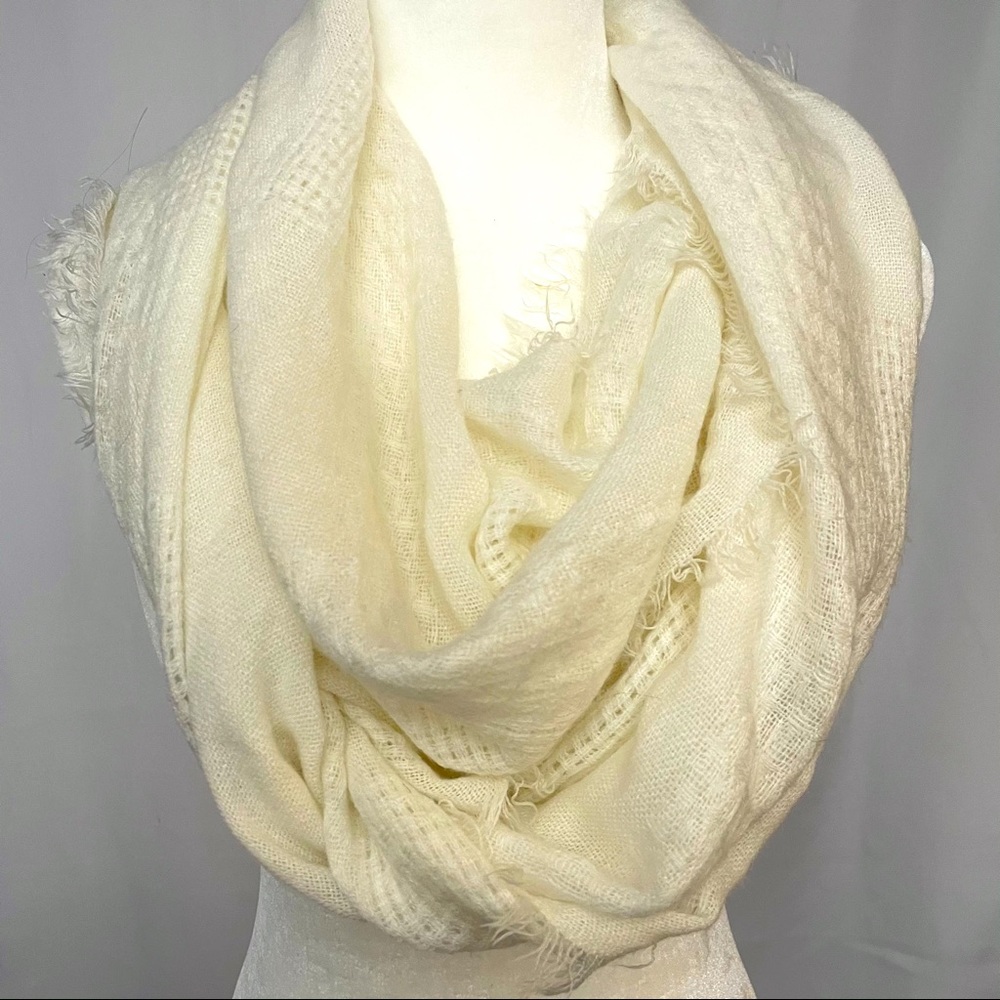 Cream Color Knit Pattern Infinity Scarf